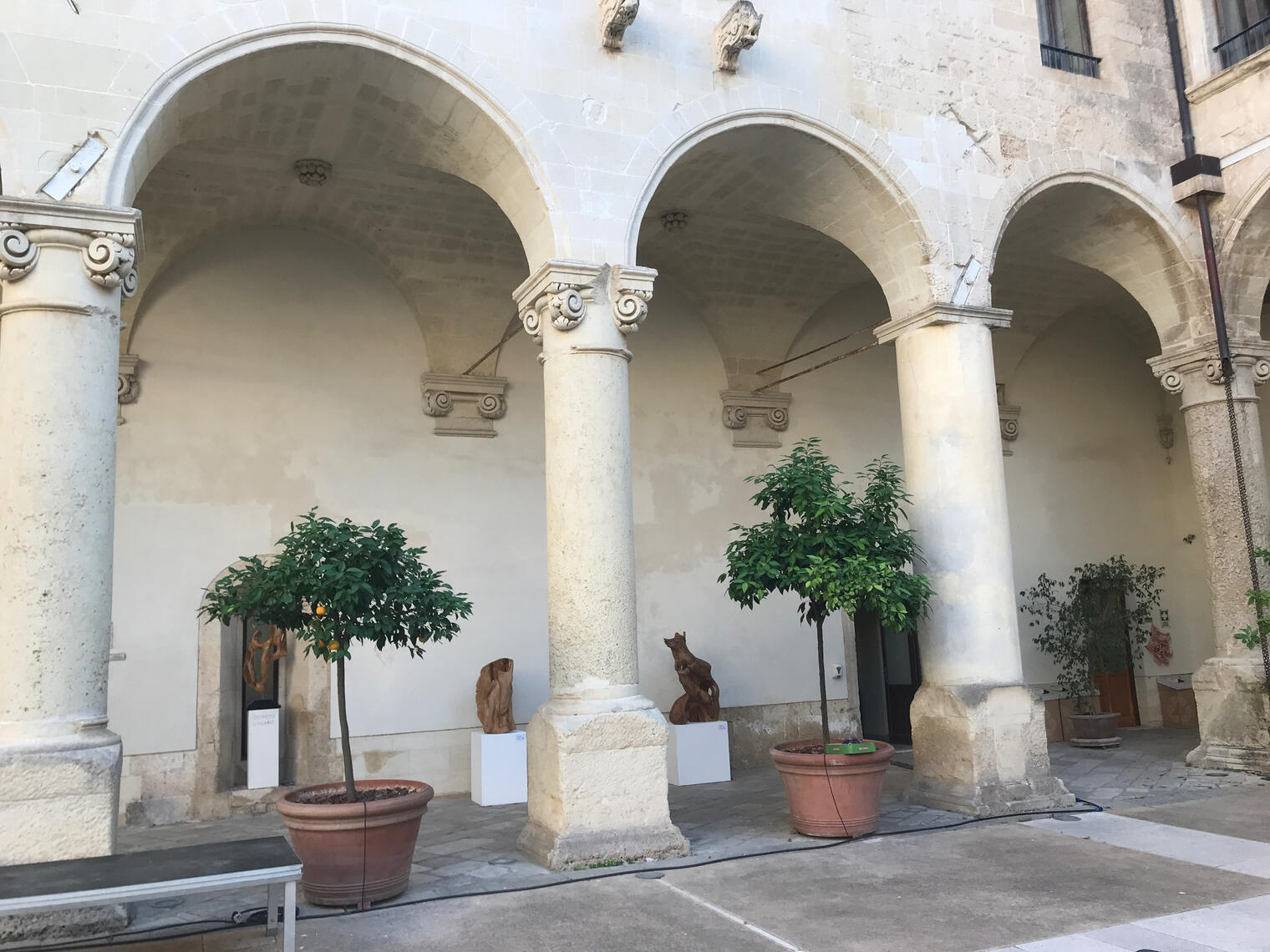 Lecce - Chiostro del Rettorato